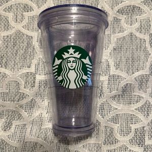 Starbucks plastic cups and one Tupperware hot thermos